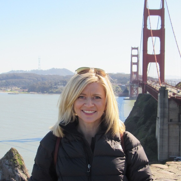 Meet your Posher, Tracy - Picture 1 of 1